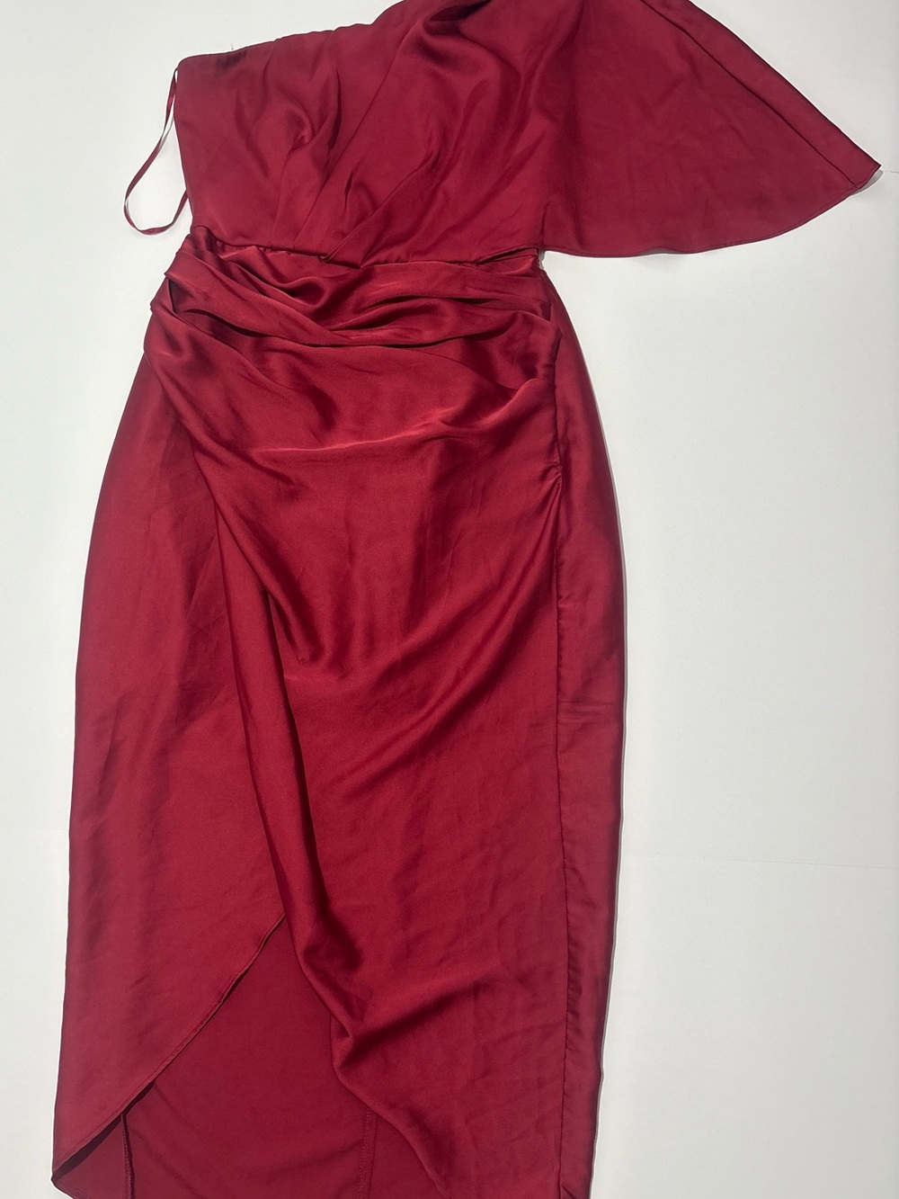 DO+BE One-Shoulder Burgundy Satin Midi Dress